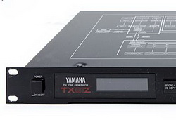 Yamaha TX81Z Synth